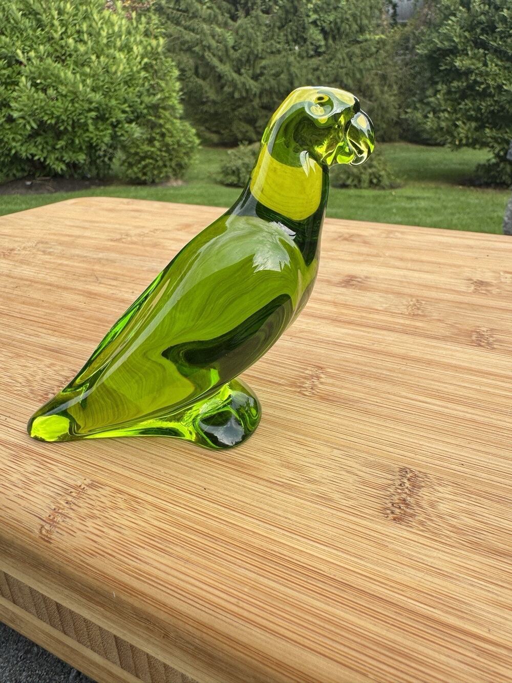 Baccarat Crystal Parrot Figurine Green 5-1/2”~Signed